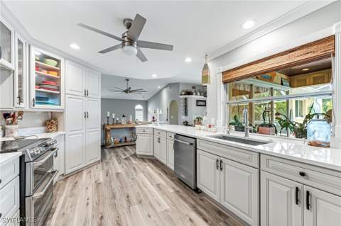 2812 SW 29th Ave, Cape Coral FL - photo 13 of 40