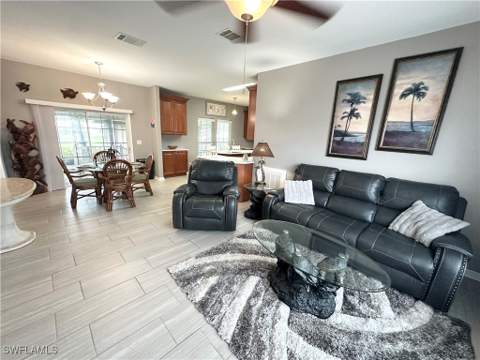 11341 Bayside Blvd, Fort Myers Beach FL - photo 17 of 35