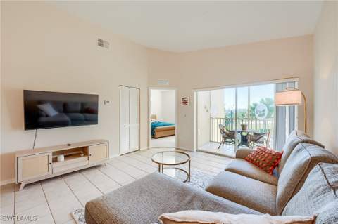 4241 Bellasol Cir 1922, Fort Myers FL - photo 16 of 29