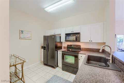 4241 Bellasol Cir 1922, Fort Myers FL - photo 21 of 29