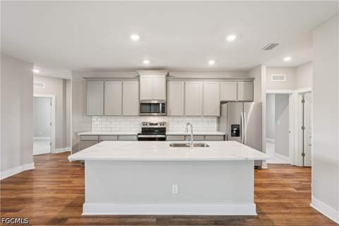 939 Admiral Bull Halsey Ave, Labelle FL - photo 14 of 50
