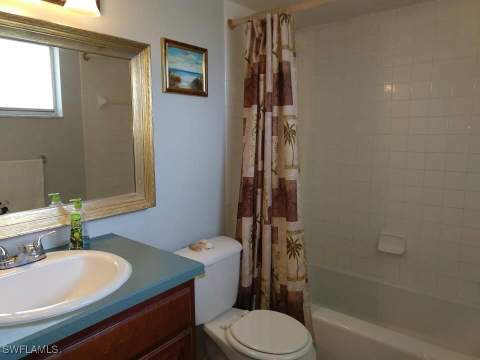847 Hydrangea Dr, North Fort Myers FL - photo 17 of 22
