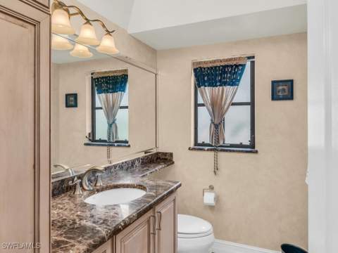 1601 Rainbow Ct, Marco Island FL - photo 13 of 28