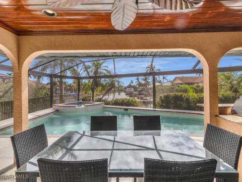 1601 Rainbow Ct, Marco Island FL - photo 18 of 28
