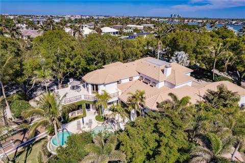 790 18th Ave S, Naples FL - photo 9 of 50