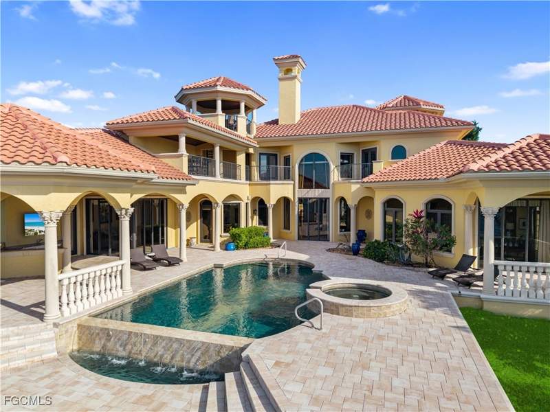 4 bedroom SingleFamilyResidence at 2704 Shriver Dr, Shriver, Fort Myers — photo 4