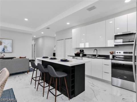 1423 NW 20th Ter, Cape Coral FL - photo 12 of 16