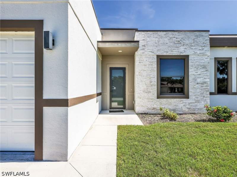 3 bedroom SingleFamilyResidence at 1423 NW 20th Ter, Cape Coral, Cape Coral — photo 4
