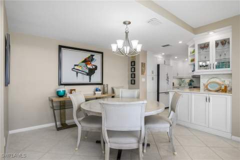 4005 Gulf Shore Blvd N 603, Naples FL - photo 14 of 35