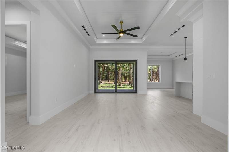 3 bedroom SingleFamilyResidence at 826 20th St SE, Golden Gate Estates, Naples — photo 5
