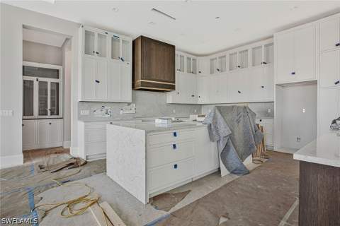 268 N Barfield Dr, Marco Island FL - photo 18 of 50
