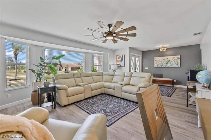 3 bedroom SingleFamilyResidence at 206 SE 45th Ter, Cape Coral, Cape Coral — photo 5