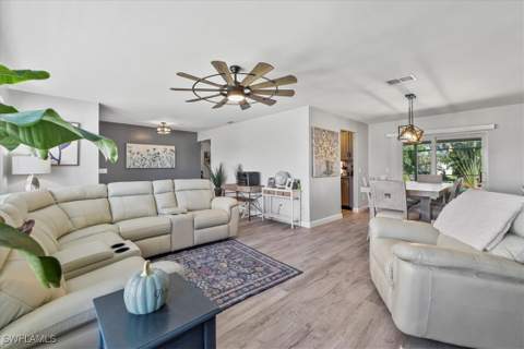 206 SE 45th Ter, Cape Coral FL - photo 6 of 28