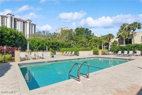 7048 Pelican Bay Blvd C-105, Naples FL - photo 18 of 40