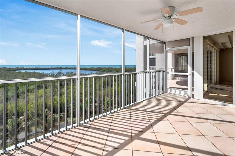 2 bedroom Condominium at 6849 Grenadier Blvd 802, St Laurent, Naples — photo 4