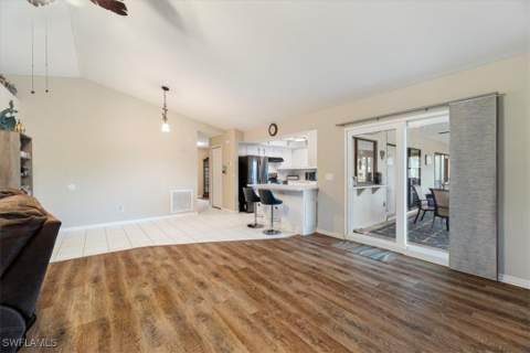 2403 Cherry Ct, Lehigh Acres FL - photo 11 of 33
