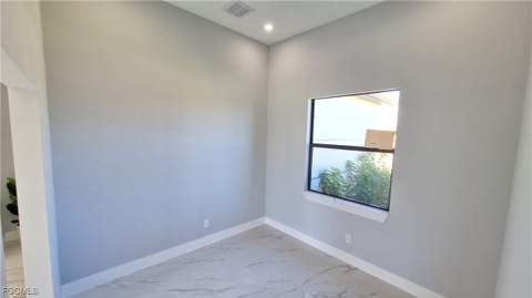 2911 22nd St SW, Lehigh Acres FL - photo 14 of 38