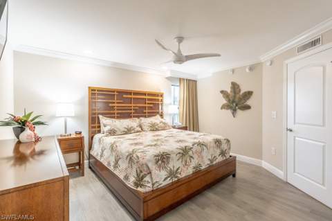10 Tampa Pl 303, Marco Island FL - photo 12 of 30