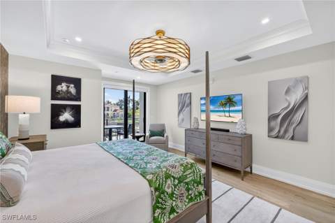 1820 Gulf Shore Blvd N 202, Naples FL - photo 17 of 46