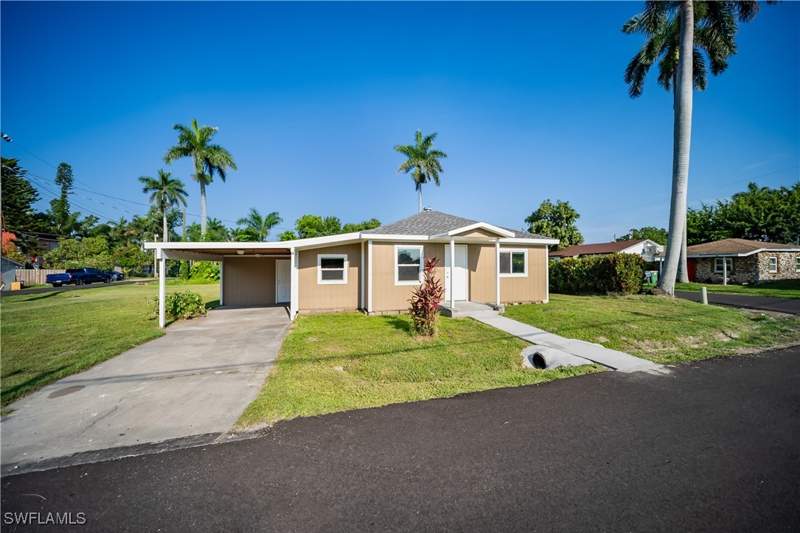 2 bedroom SingleFamilyResidence at 1157 4th Way, Cabana City, North Fort Myers — photo 4