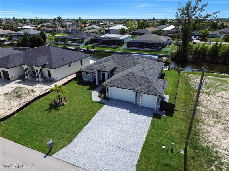4 bedroom SingleFamilyResidence at 2518 SW 17th Ave, Cape Coral, Cape Coral — photo 3