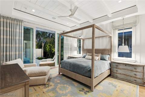 690 7th Ave N, Naples FL - photo 13 of 28