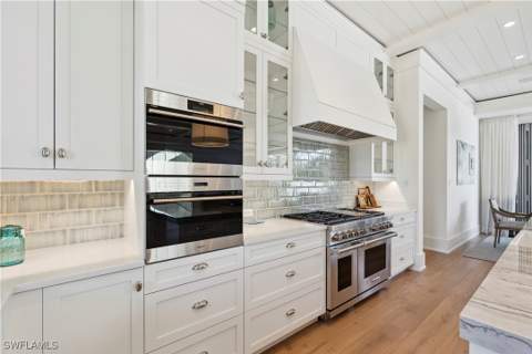 690 7th Ave N, Naples FL - photo 9 of 28