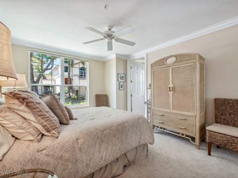 241 Colonade Cir, Naples FL - photo 15 of 39