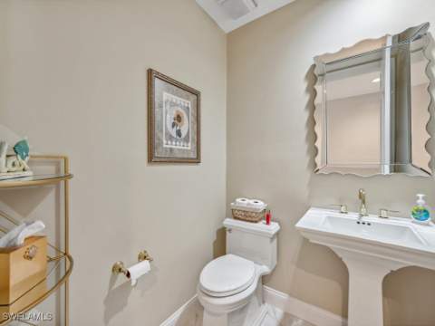 241 Colonade Cir, Naples FL - photo 19 of 39
