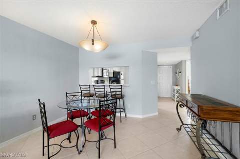 7706 Jewel Ln 101, Naples FL - photo 7 of 37