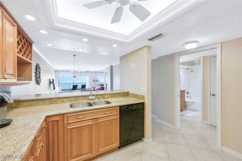 26000 Hickory Blvd 606, Bonita Springs FL - photo 8 of 17