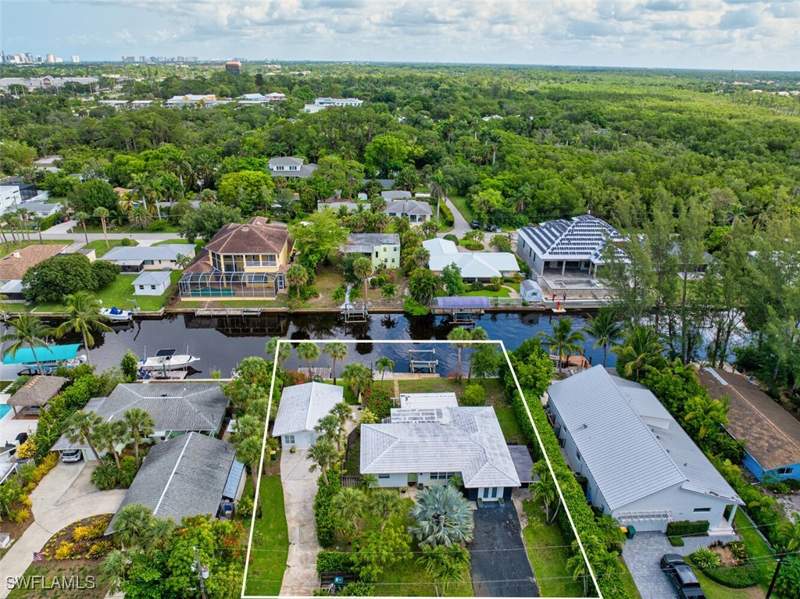 3 bedroom SingleFamilyResidence at 1483 Bembury Dr, Storter, Naples — photo 3