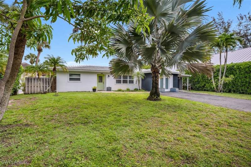 3 bedroom SingleFamilyResidence at 1483 Bembury Dr, Storter, Naples — photo 4