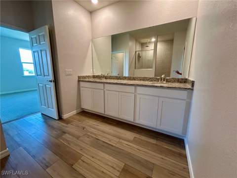 4602 NW 34th Ter, Cape Coral FL - photo 7 of 10
