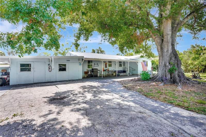 3 bedroom SingleFamilyResidence at 2153 Twin Brooks Rd, North Fort Myers, North Fort Myers — photo 4