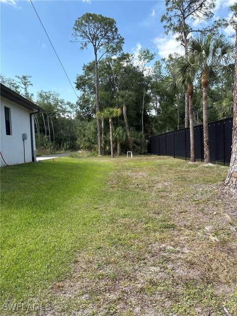 2524 64th Ave NE, Naples FL - photo 12 of 17