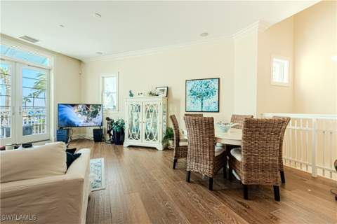 1001 10th Ave S 211, Naples FL - photo 10 of 49