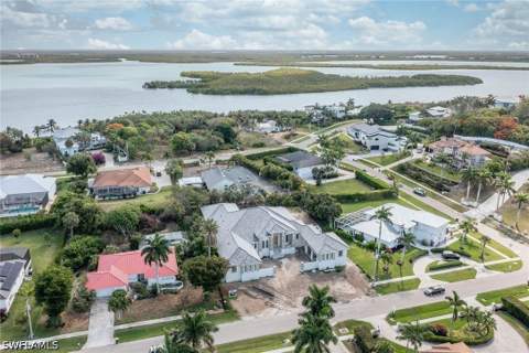 841 Scott Dr, Marco Island FL - photo 10 of 23