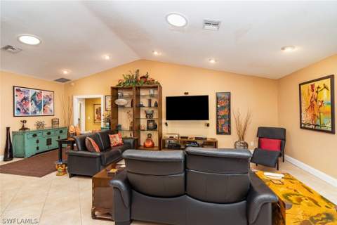 15854 Gleneagle Ct, Fort Myers FL - photo 12 of 50