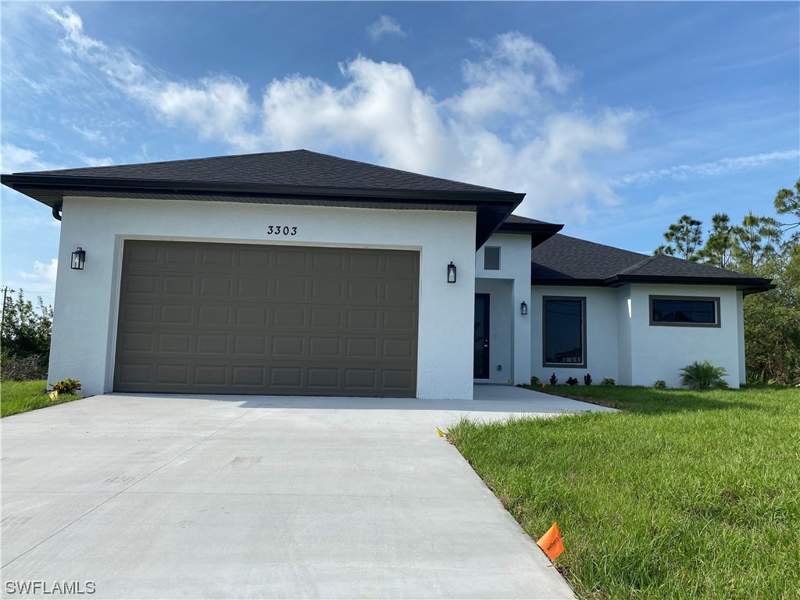 3 bedroom SingleFamilyResidence at 3303 16th St SW, Lehigh Acres, Lehigh Acres — photo 4