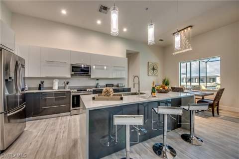 1502 SW 28th St, Cape Coral FL - photo 12 of 32