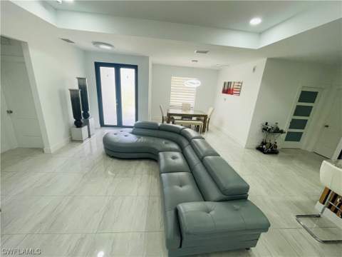 2998 45th Ave NE, Naples FL - photo 6 of 20