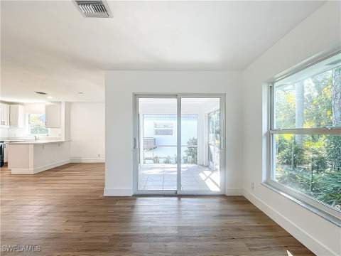 375 Carnaby Ct 54, Naples FL - photo 15 of 50