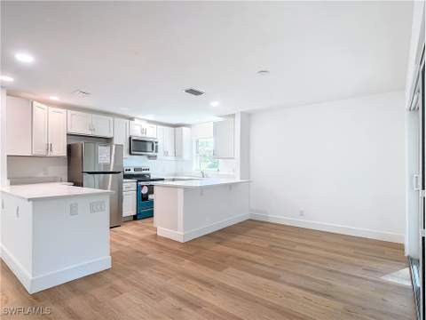 375 Carnaby Ct 54, Naples FL - photo 20 of 50