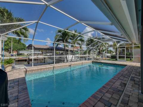 107 SW 58th Ter, Cape Coral FL - photo 10 of 39