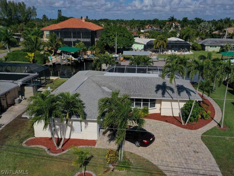 3 bedroom SingleFamilyResidence at 107 SW 58th Ter, Cape Coral, Cape Coral — photo 2