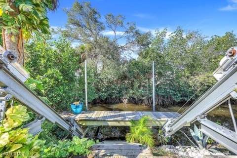 27196 Belle Rio Dr, Bonita Springs FL - photo 22 of 23