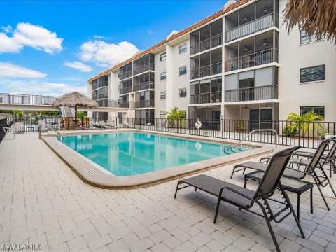 9395 Pennsylvania Ave 20, Bonita Springs FL - photo 17 of 25