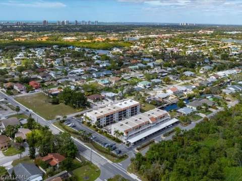 9395 Pennsylvania Ave 20, Bonita Springs FL - photo 22 of 25