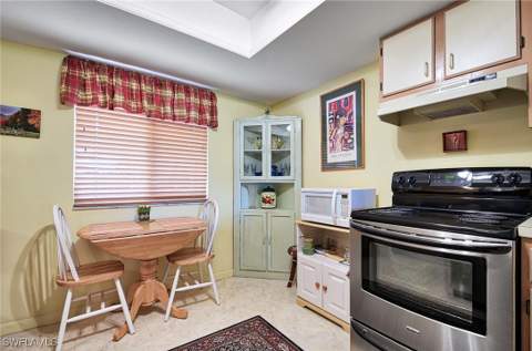 5695 Rattlesnake Hammock Rd B104, Naples FL - photo 10 of 30